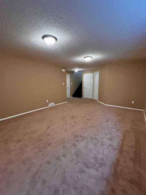 MLS&reg; # A2255286 - 122 Tartan Boulevard W in West Highlands Lethbridge, Residential Open Houses