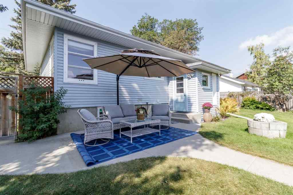 MLS® A2255288 - 5825 45 Avenue  in Waskasoo Red Deer, Residential