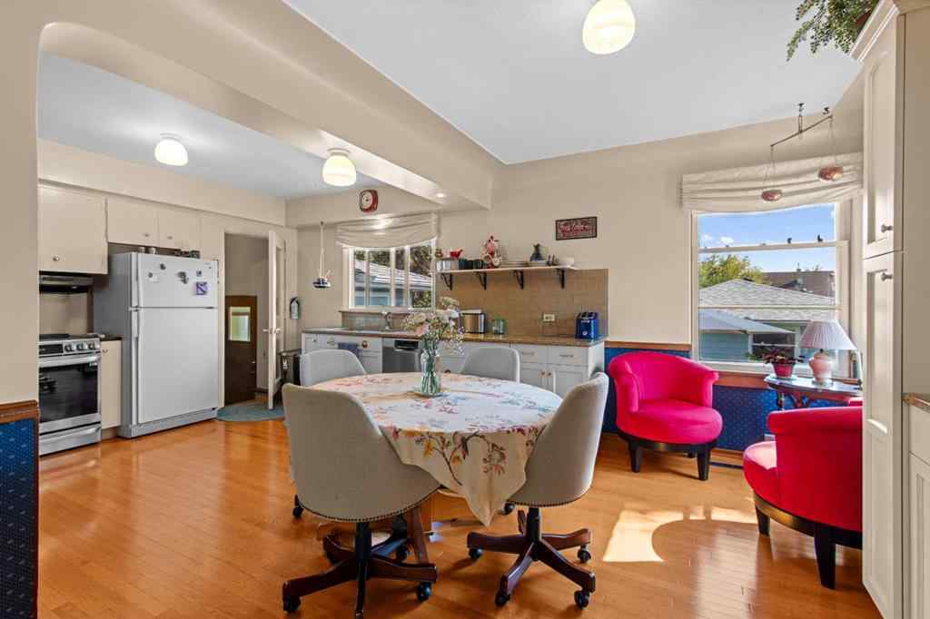 MLS® A2255288 - 5825 45 Avenue  in Waskasoo Red Deer, Residential