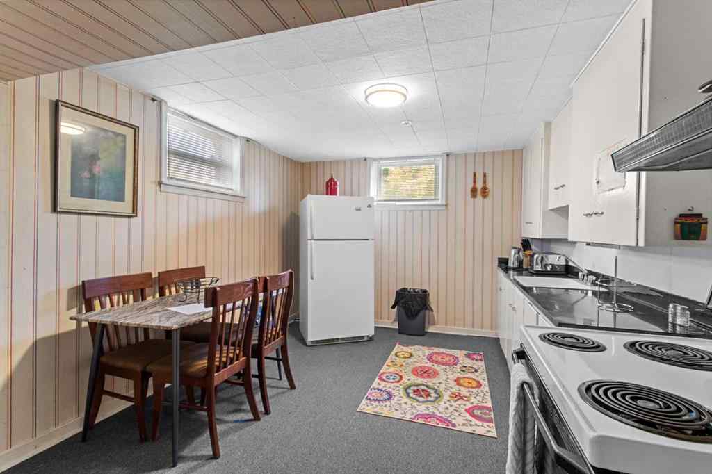 MLS® A2255288 - 5825 45 Avenue  in Waskasoo Red Deer, Residential