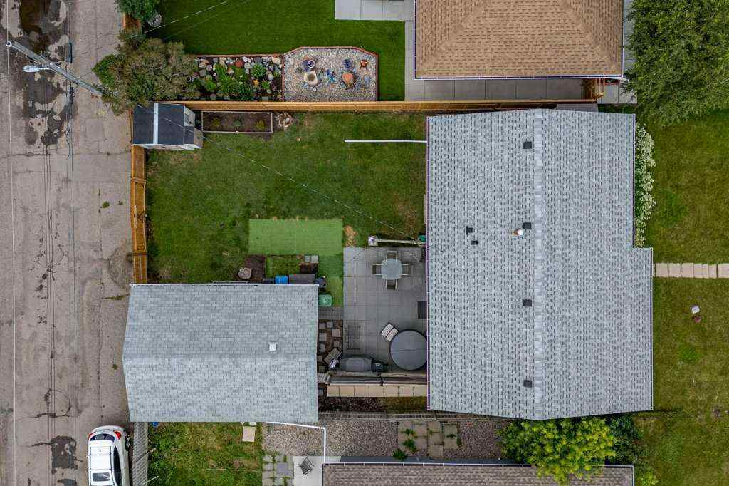 MLS® A2255289 - 5127 Marian Road NE in Marlborough Calgary, Residential