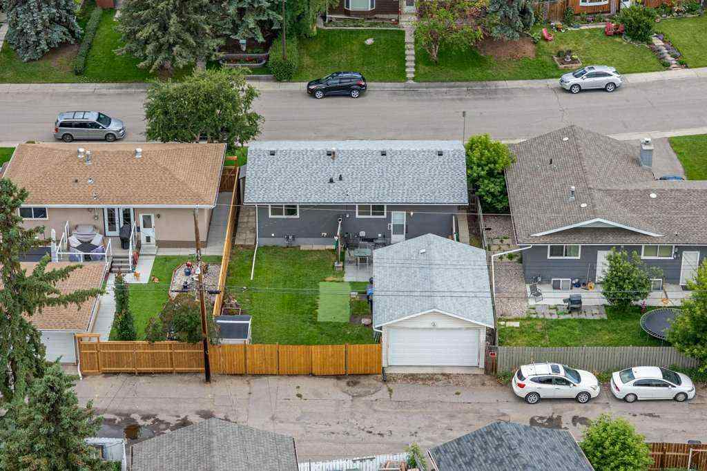 MLS® A2255289 - 5127 Marian Road NE in Marlborough Calgary, Residential