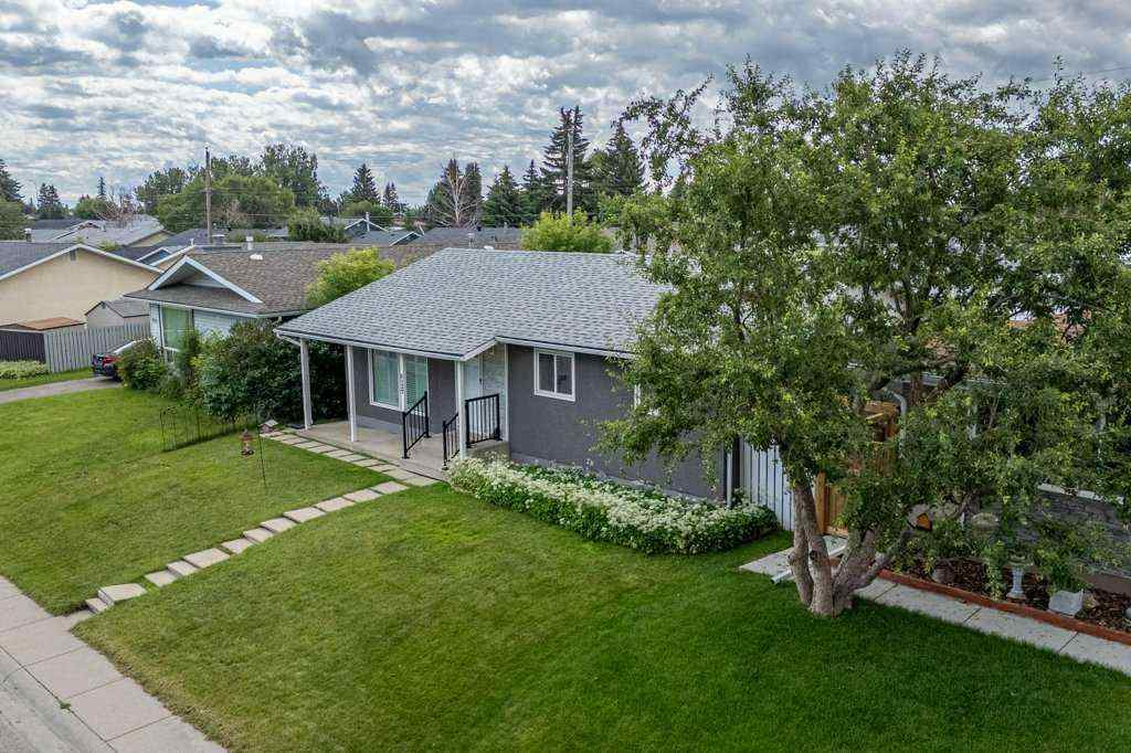 MLS® A2255289 - 5127 Marian Road NE in Marlborough Calgary, Residential