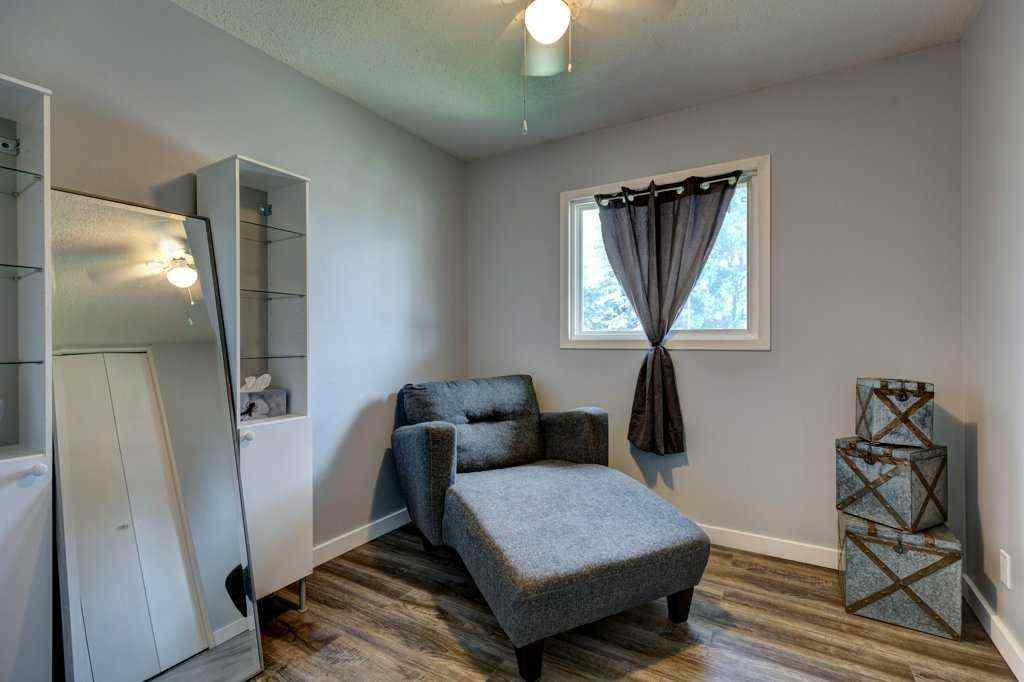 MLS® A2255289 - 5127 Marian Road NE in Marlborough Calgary, Residential