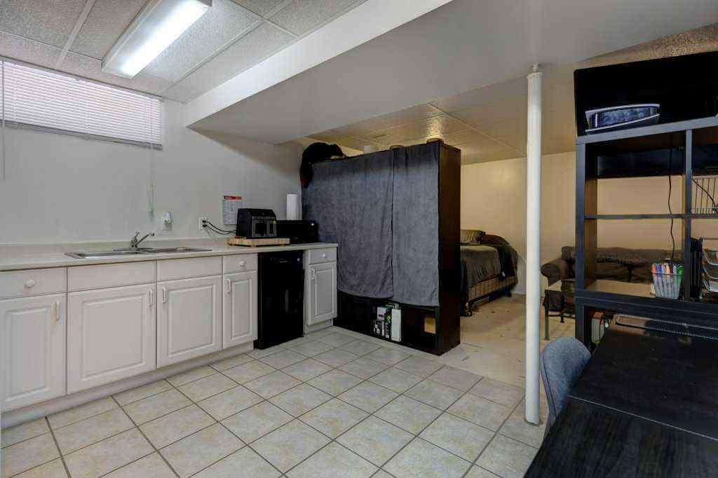 MLS® A2255289 - 5127 Marian Road NE in Marlborough Calgary, Residential