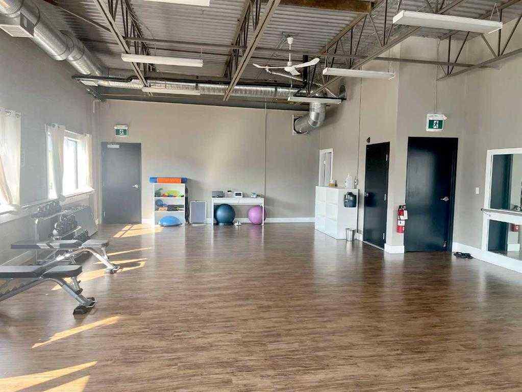MLS® A2255292 - Unit #10 12221 44 Street SE in East Shepard Industrial Calgary, Commercial
