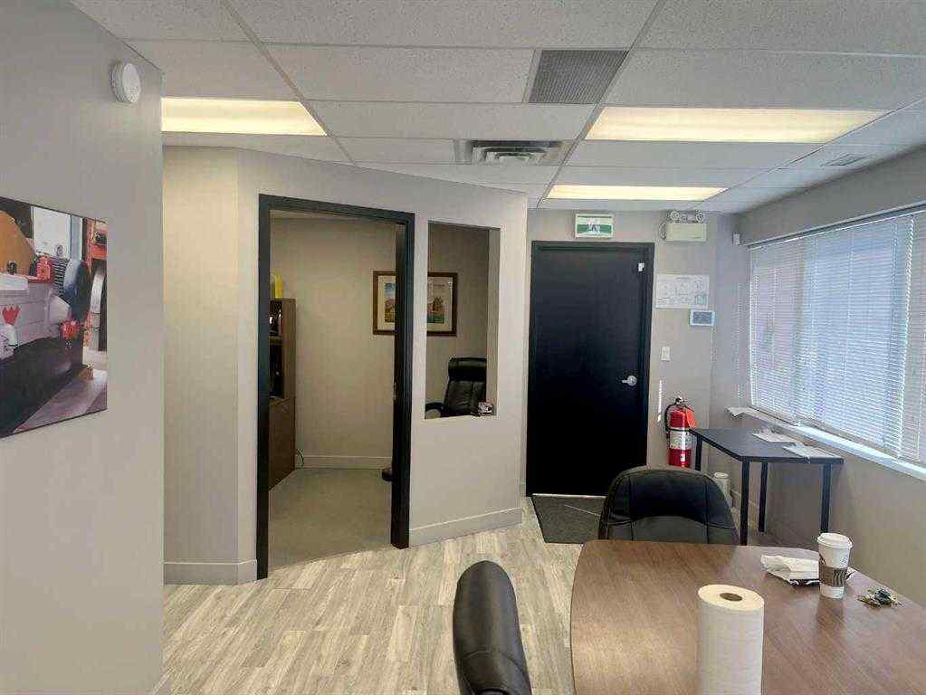MLS® A2255292 - Unit #10 12221 44 Street SE in East Shepard Industrial Calgary, Commercial