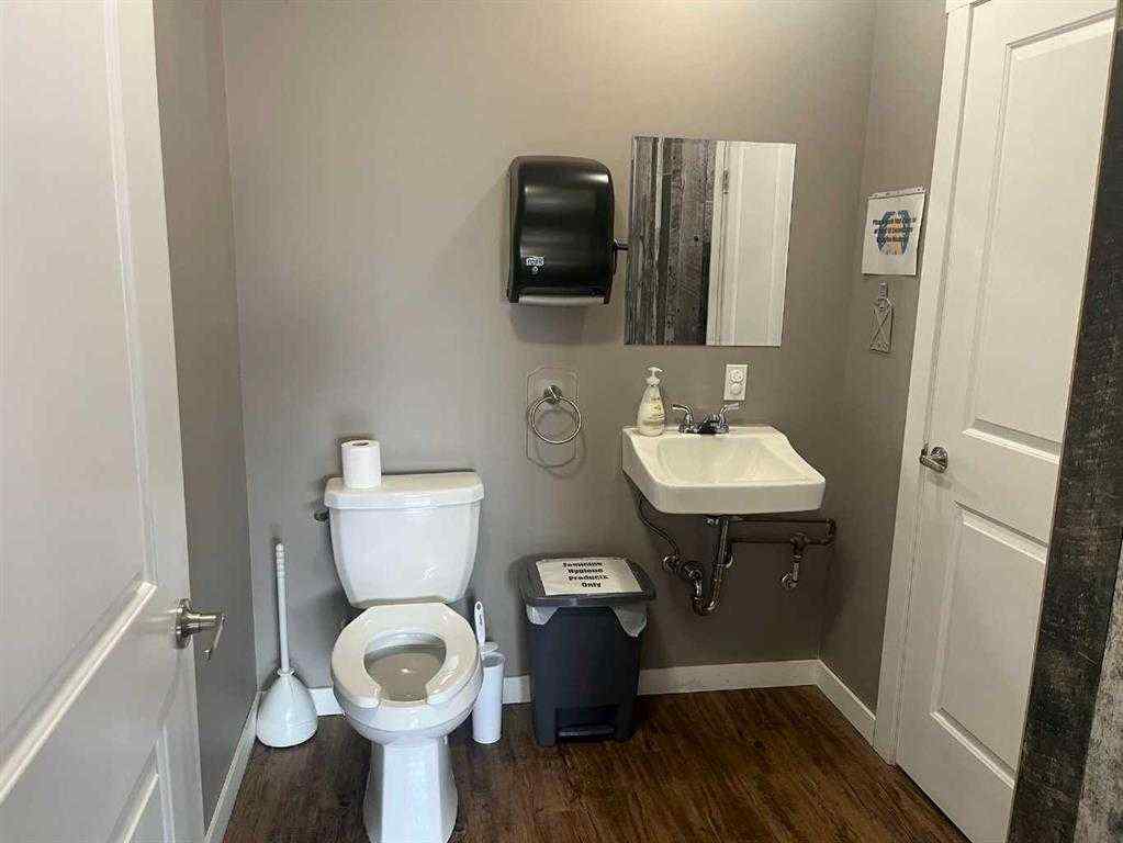 MLS® A2255292 - Unit #10 12221 44 Street SE in East Shepard Industrial Calgary, Commercial