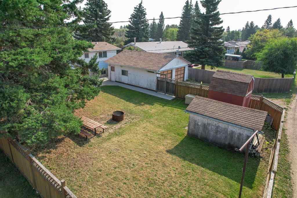 MLS® A2255294 - 4624 48th Street   in NONE Alix, Residential