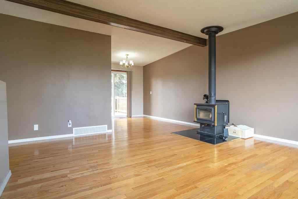 MLS® A2255294 - 4624 48th Street   in NONE Alix, Residential