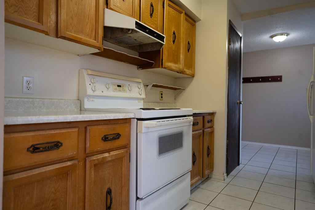 MLS® A2255294 - 4624 48th Street   in NONE Alix, Residential