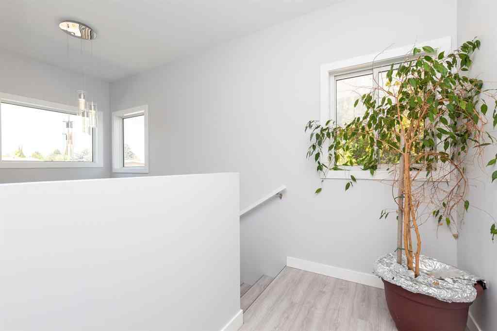 MLS® A2255295 - 1408 13 Street N in St Edwards Lethbridge, Residential