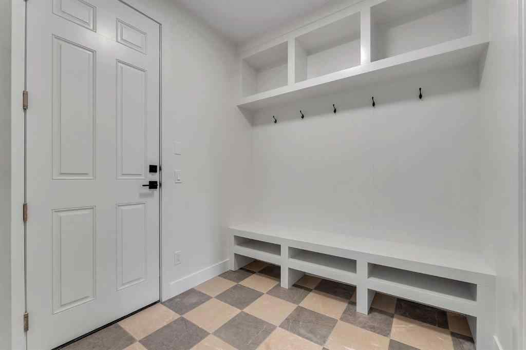 MLS® A2255299 - 218 Kinniburgh Loop  in Kinniburgh North Chestermere, Residential