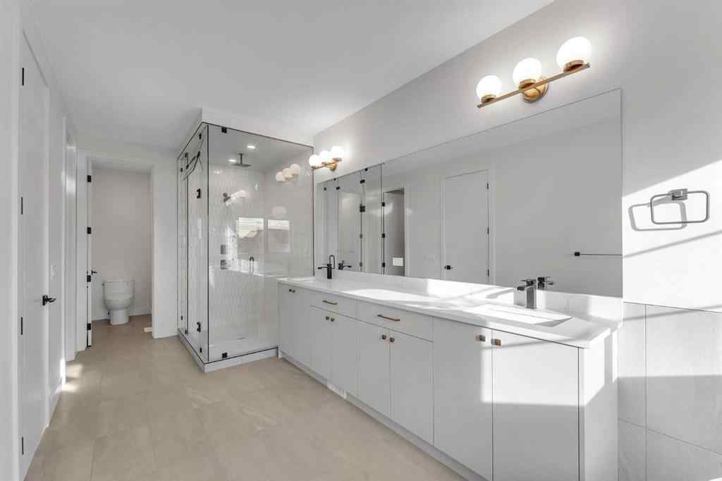 MLS® A2255299 - 218 Kinniburgh Loop  in Kinniburgh North Chestermere, Residential