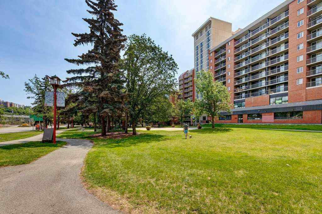 MLS® A2255300 - Unit #701 205 Riverfront Avenue SW in Chinatown Calgary, Residential