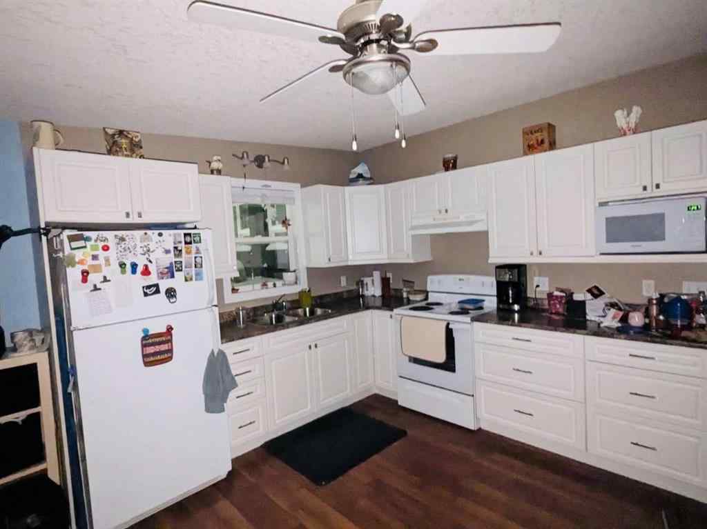 MLS® A2255301 - 10124 100 Avenue  in Central Business District Grande Prairie, Commercial