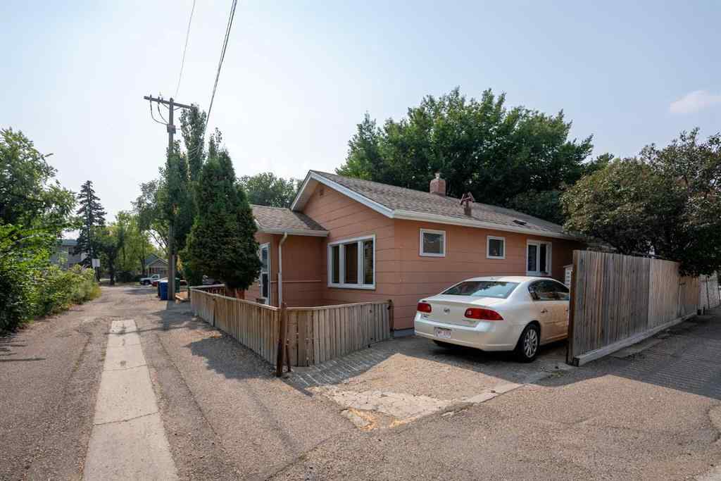MLS® A2255302 - 1221 4 Avenue S in London Road Lethbridge, Residential