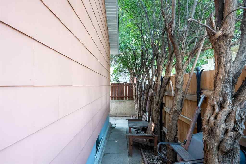 MLS® A2255302 - 1221 4 Avenue S in London Road Lethbridge, Residential