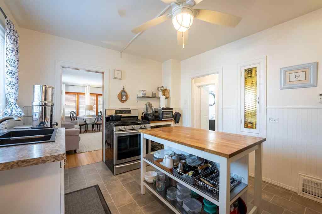 MLS® A2255302 - 1221 4 Avenue S in London Road Lethbridge, Residential