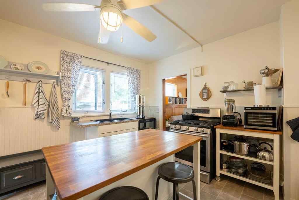 MLS® A2255302 - 1221 4 Avenue S in London Road Lethbridge, Residential