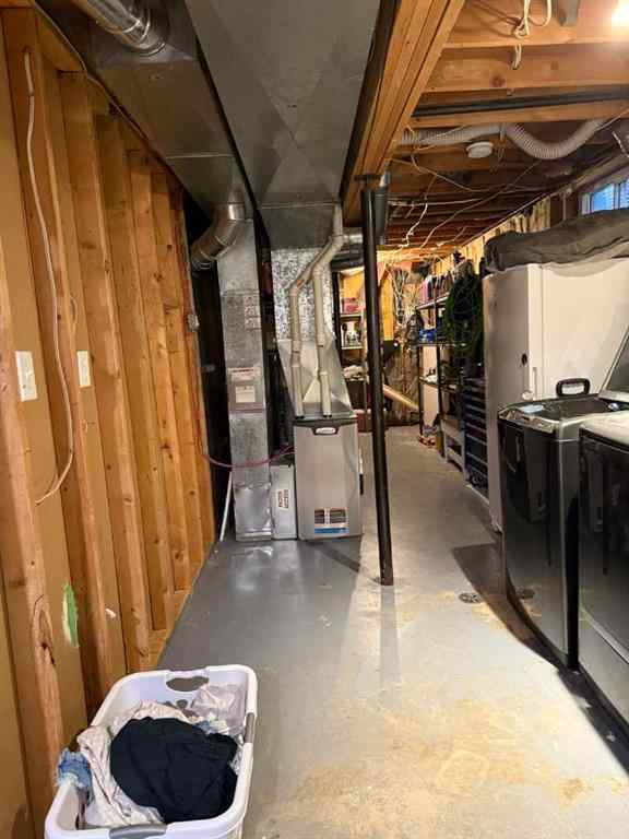 MLS® A2255303 - 9852 72 Avenue  in South Patterson Place Grande Prairie, Residential