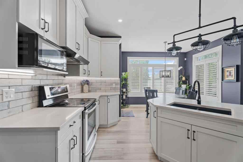 MLS® A2255305 - 15 Drake Landing Drive  in Drake Landing Okotoks, Residential