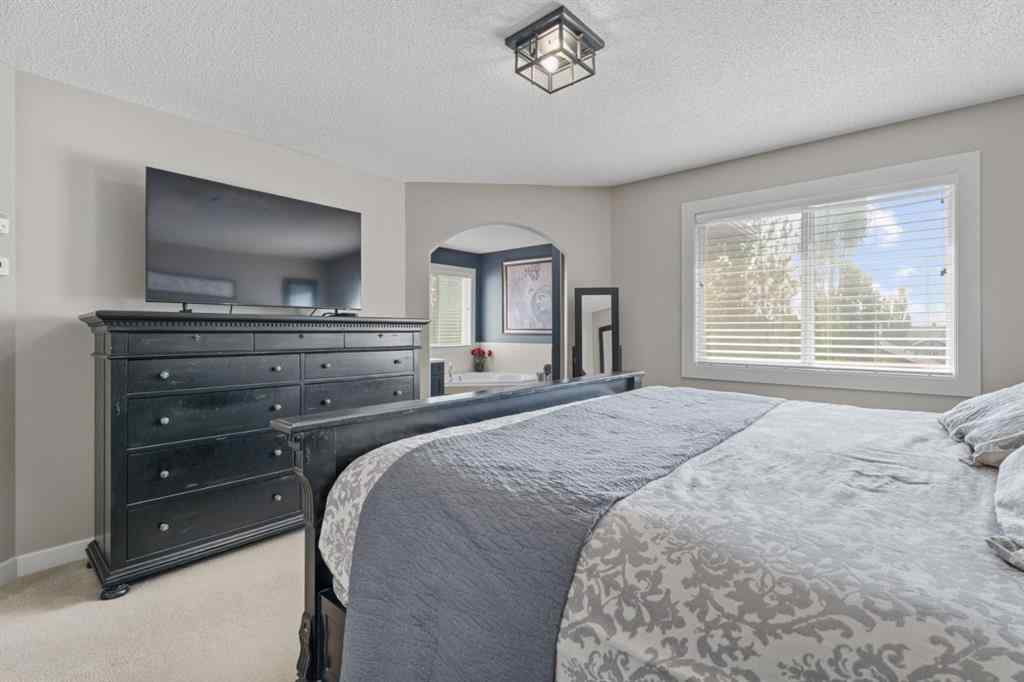 MLS® A2255305 - 15 Drake Landing Drive  in Drake Landing Okotoks, Residential