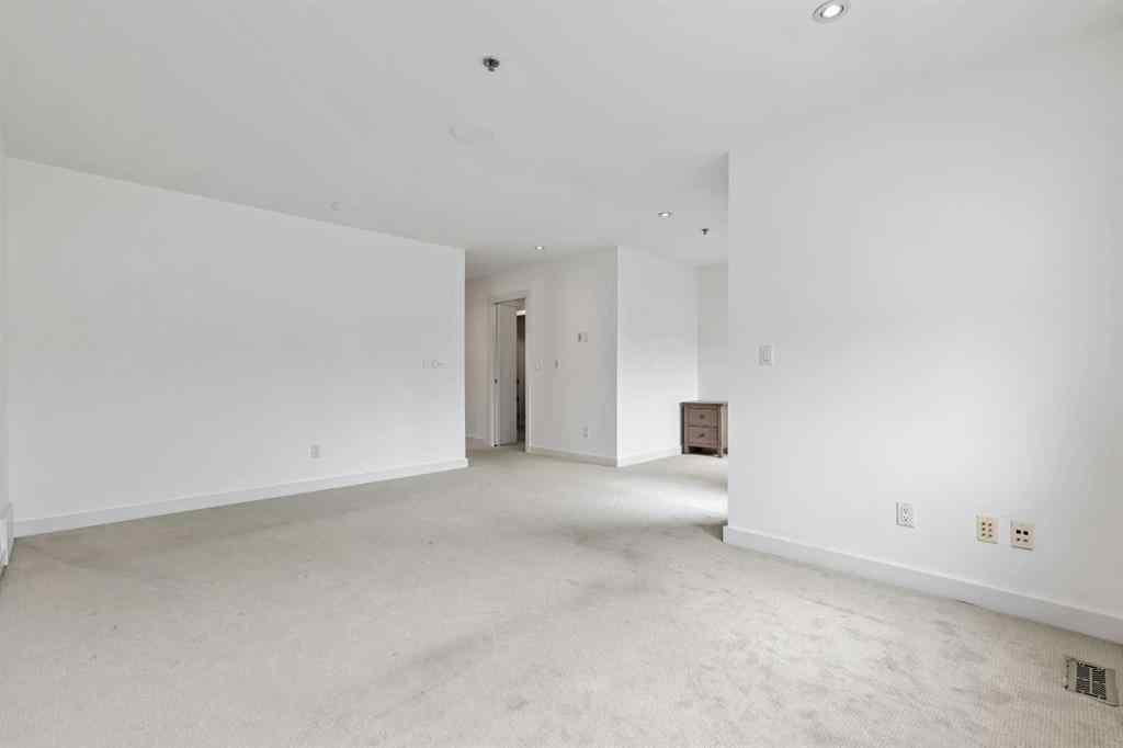 MLS® A2255309 - 606 Aspen Meadows Hill SW in Aspen Woods Calgary, Residential