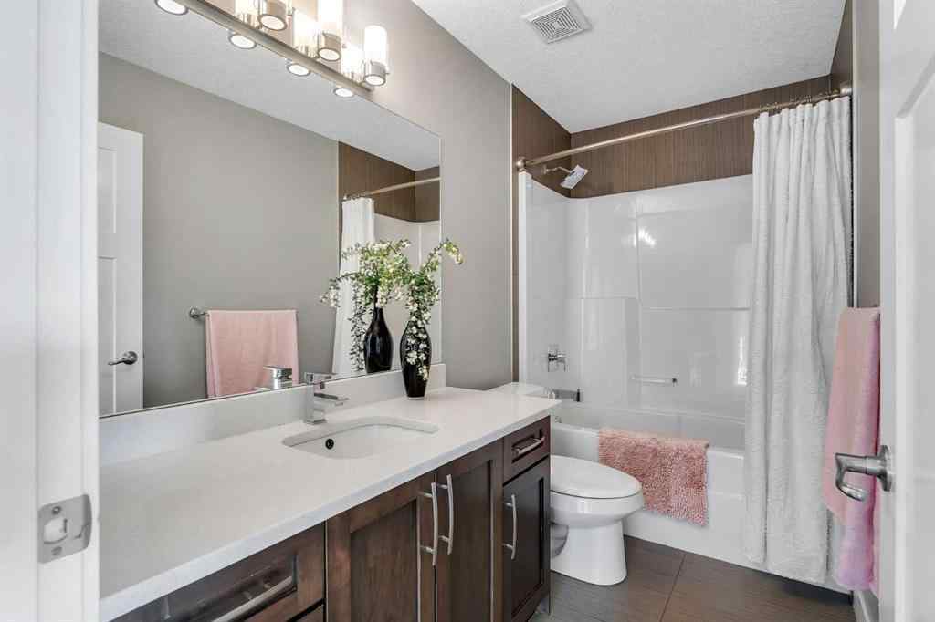 MLS® A2255312 - 714 Canoe Avenue SW in Canals Airdrie, Residential