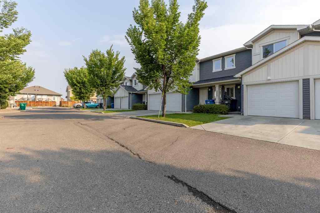 MLS® A2255316 - Unit #2 225 Silkstone Road W in Copperwood Lethbridge, Residential