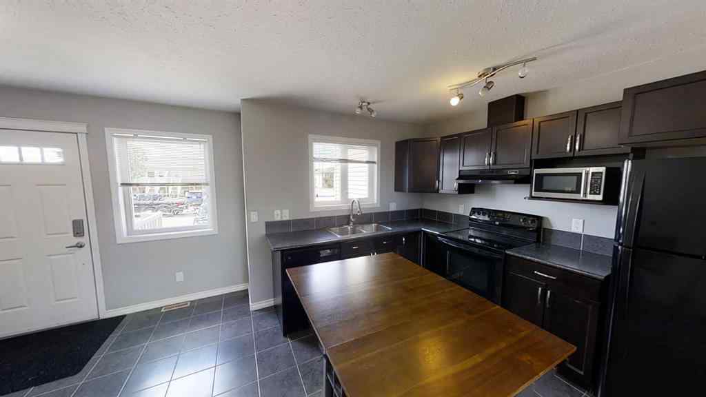 MLS® A2255318 - Unit #129 9105 91 Street  in Cobblestone Grande Prairie, Residential