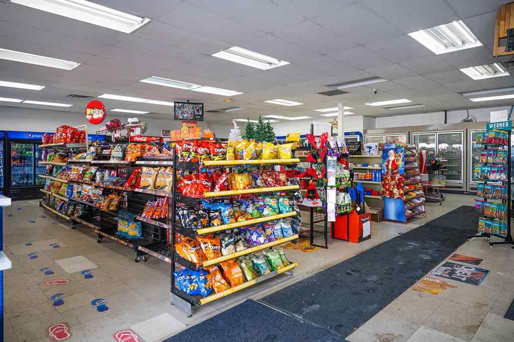 MLS® A2255320 - 456 anystreet Avenue SE in Dover Calgary, Commercial