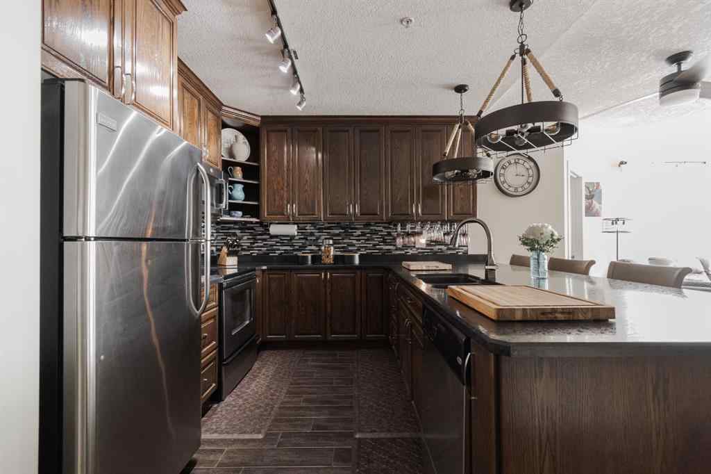 MLS® A2255322 - Unit #614 136C Sandpiper Road  in Eagle Ridge Fort McMurray, Residential