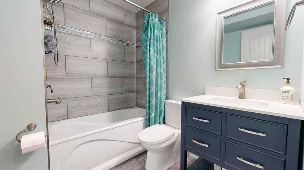 MLS® A2255323 - 7305 88 Street  in Countryside North Grande Prairie, Residential