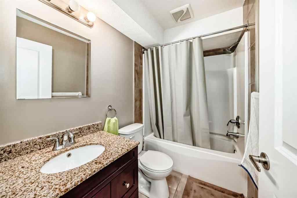 MLS® A2255330 - 47 Nolancliff Place NW in Nolan Hill Calgary, Residential
