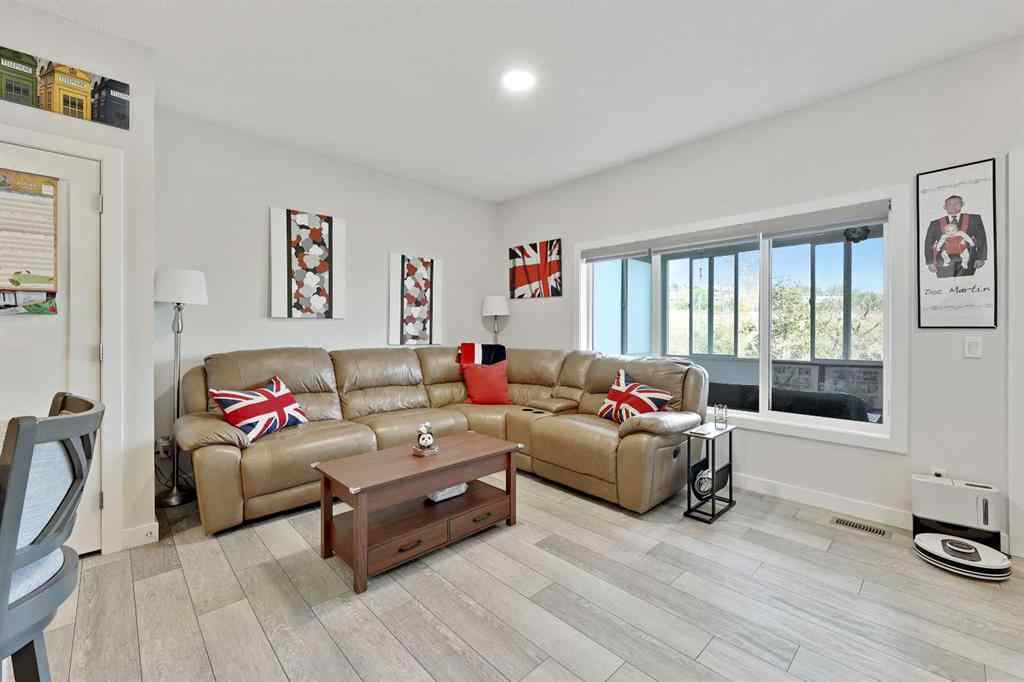 MLS® A2255337 - 154 Tuscany Summit Square NW in Tuscany Calgary, Residential