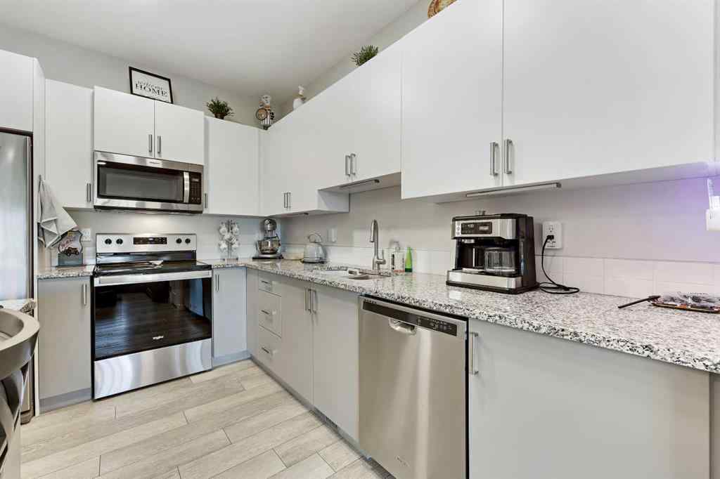 MLS® A2255337 - 154 Tuscany Summit Square NW in Tuscany Calgary, Residential