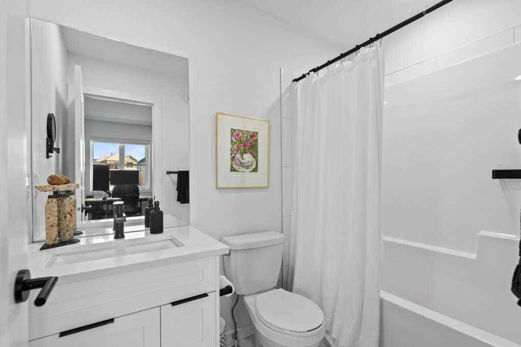 MLS® A2255339 - 40 Spring Willow Close SW in Springbank Hill Calgary, Residential