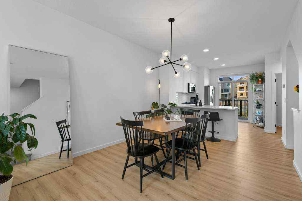 MLS® A2255339 - 40 Spring Willow Close SW in Springbank Hill Calgary, Residential