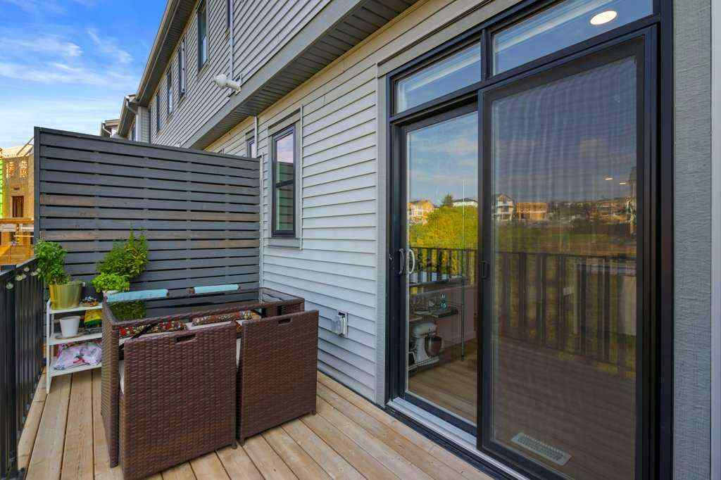 MLS® A2255339 - 40 Spring Willow Close SW in Springbank Hill Calgary, Residential