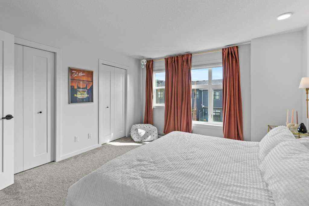 MLS® A2255339 - 40 Spring Willow Close SW in Springbank Hill Calgary, Residential