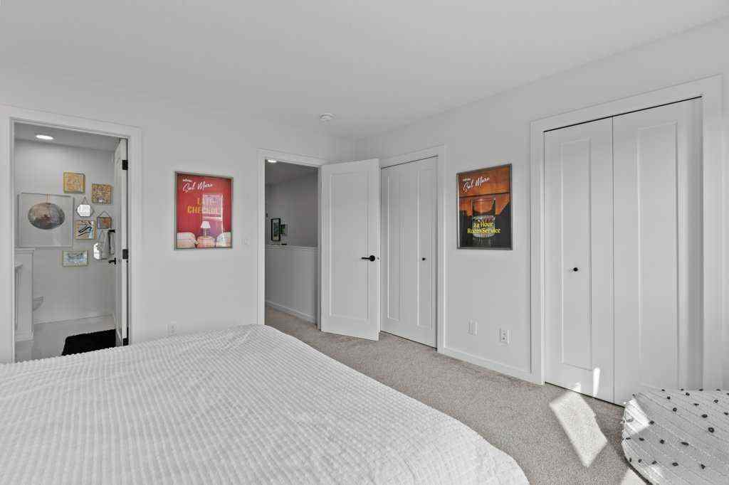 MLS® A2255339 - 40 Spring Willow Close SW in Springbank Hill Calgary, Residential