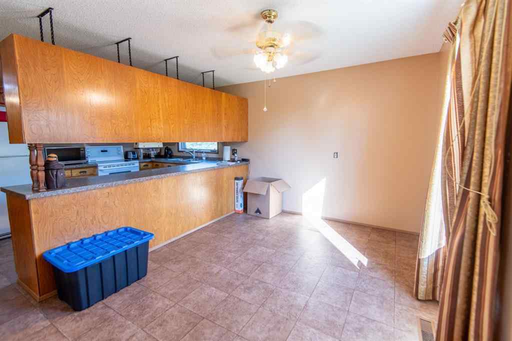 MLS® A2255342 - 16014 Township Road 1092   in NONE Rural Mackenzie County, Residential