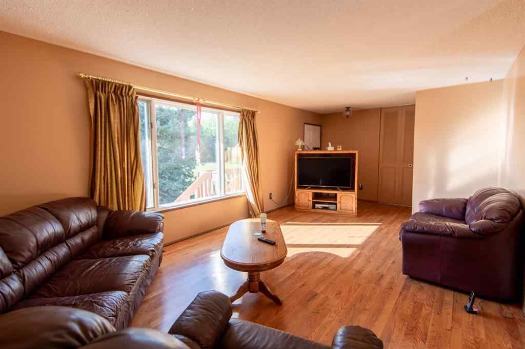 MLS® A2255342 - 16014 Township Road 1092   in NONE Rural Mackenzie County, Residential