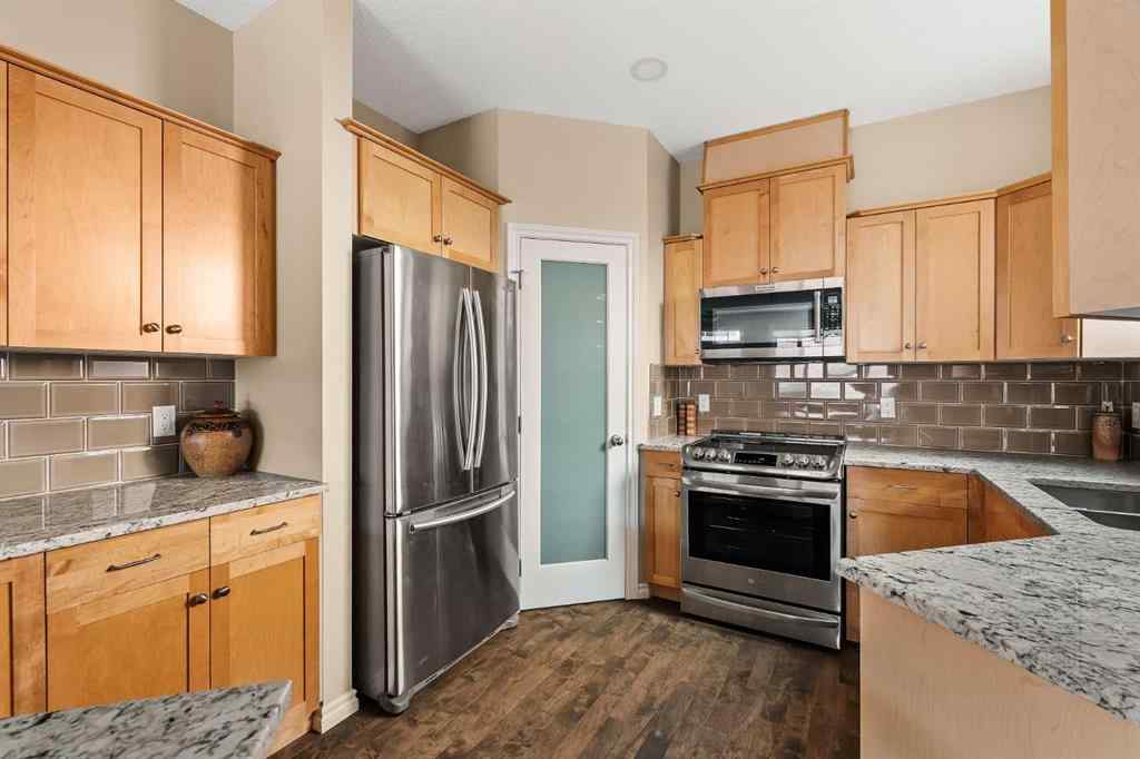 MLS® A2255345 - Unit #2 1934 31 Street SW in Killarney/Glengarry Calgary, Residential