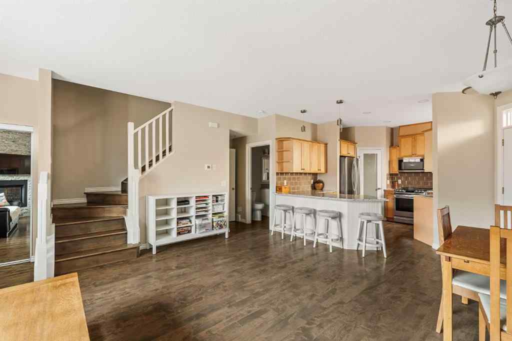 MLS® A2255345 - Unit #2 1934 31 Street SW in Killarney/Glengarry Calgary, Residential