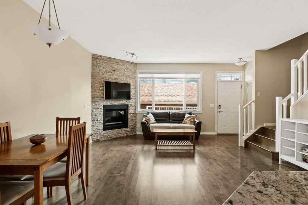MLS® A2255345 - Unit #2 1934 31 Street SW in Killarney/Glengarry Calgary, Residential
