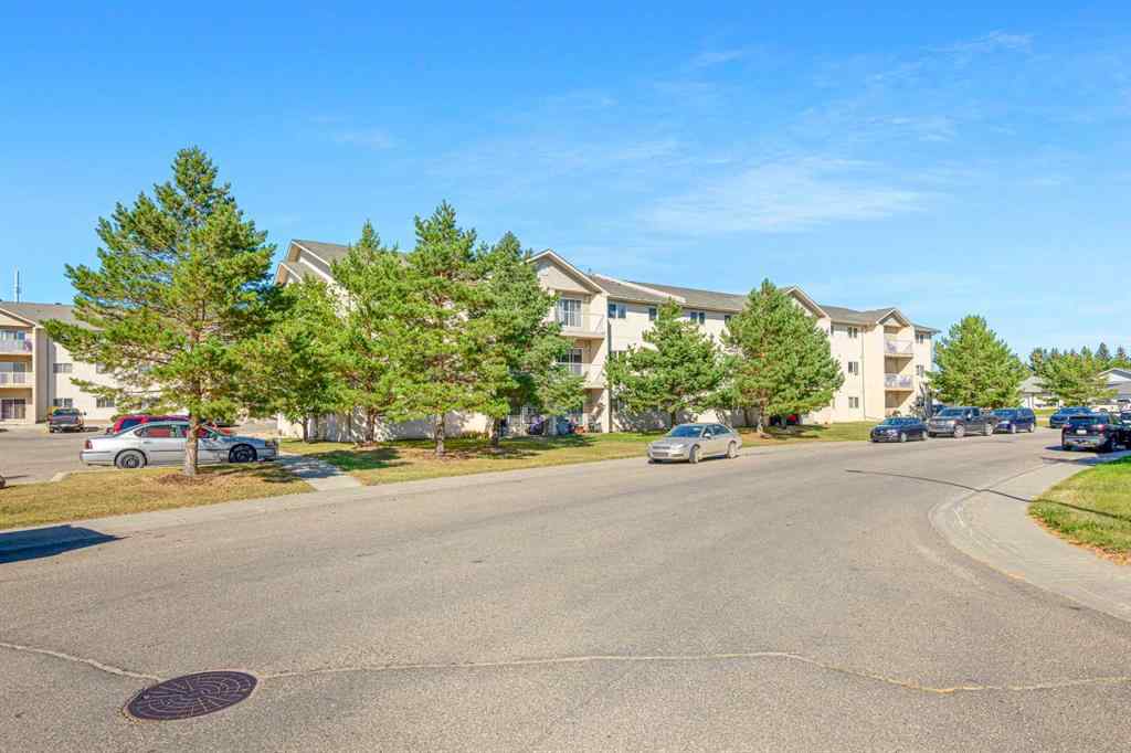 MLS® A2255353 - Unit #106A 6608 42 Street  in Parkview Estates Lloydminster, Residential