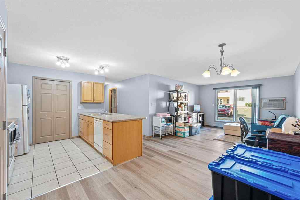 MLS® A2255353 - Unit #106A 6608 42 Street  in Parkview Estates Lloydminster, Residential