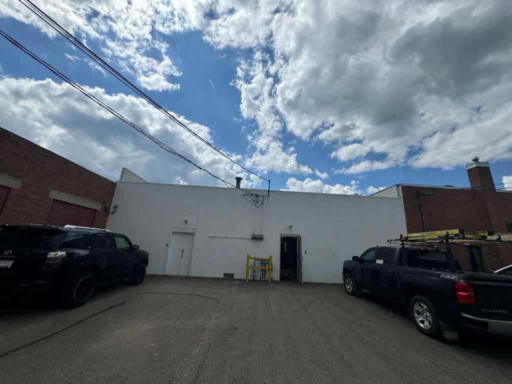 MLS® A2255355 - 5026 50 Avenue  in Central Ponoka Ponoka, Commercial